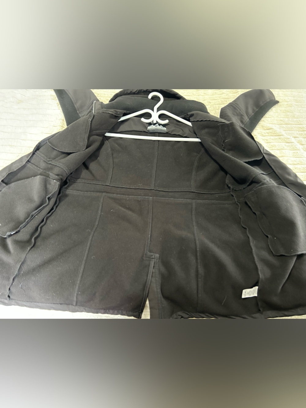 Active Zone Jacket - Picture 7 of 11